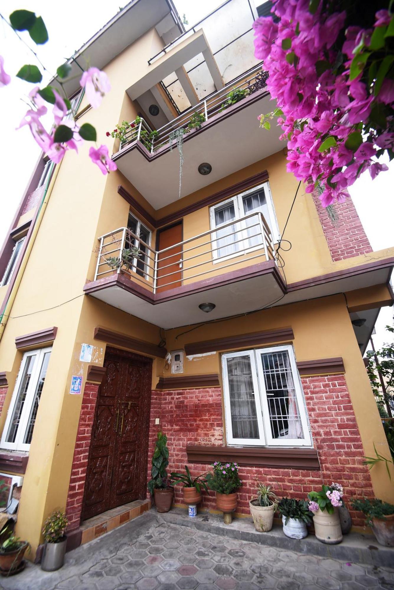 Mums Homestay & Studio Apartments 카트만두 외부 사진