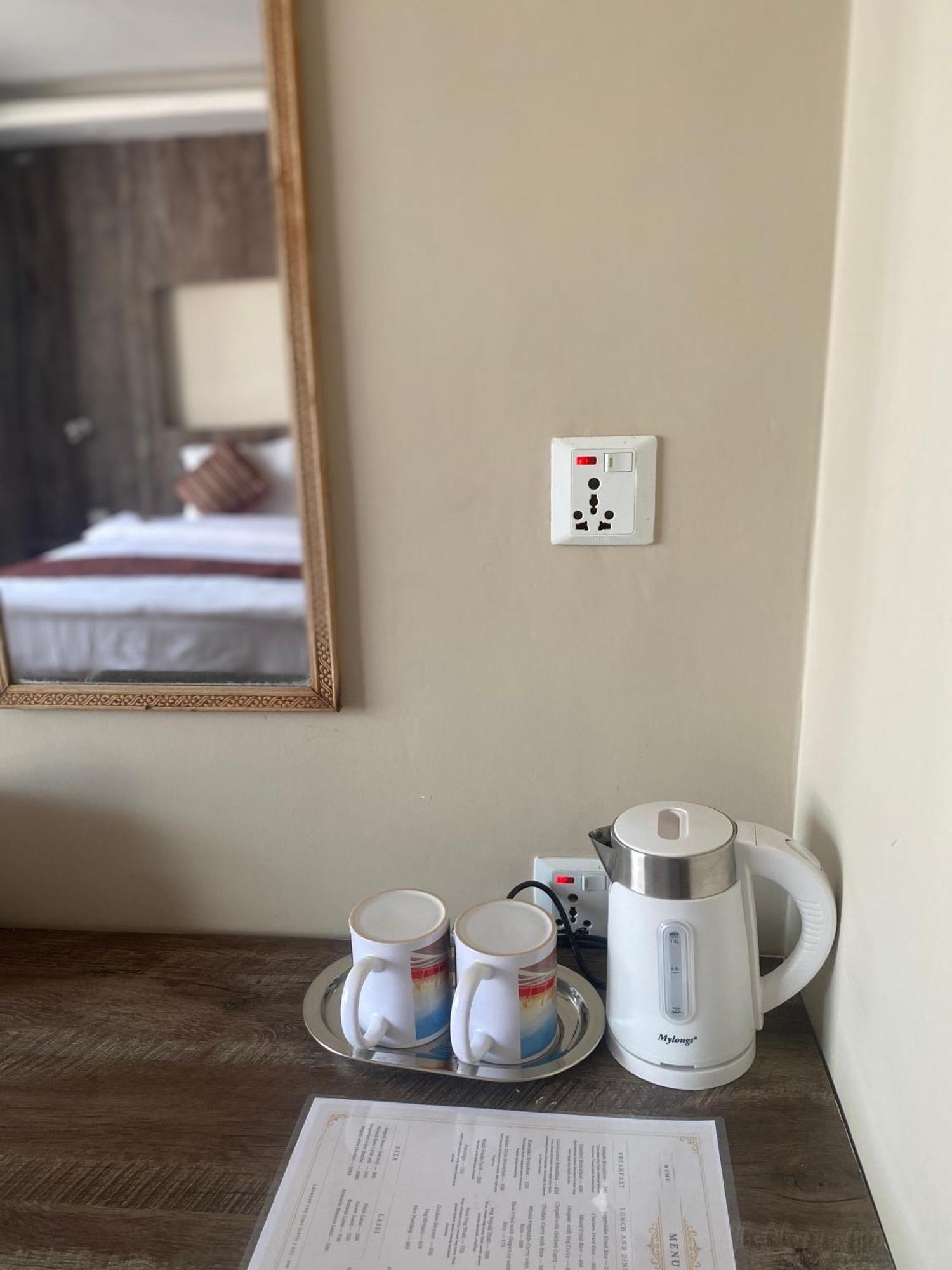 Mums Homestay & Studio Apartments 카트만두 외부 사진